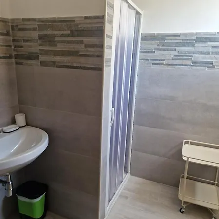 Fonte 3* Massa d'Albe