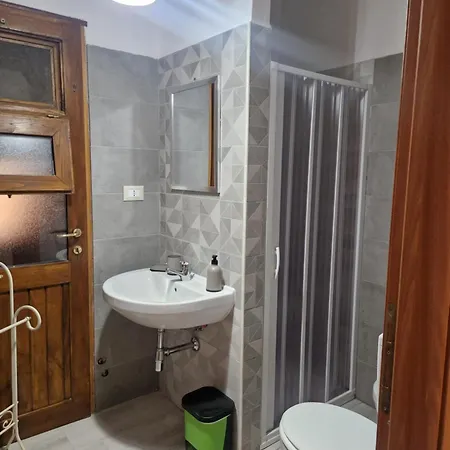 Fonte 3* Massa d'Albe