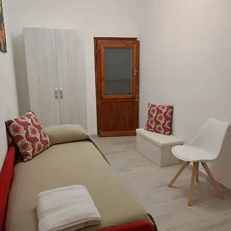 Pensjonat Fonte Massa d'Albe