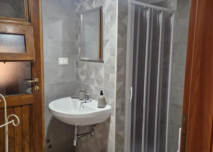 Fonte 3* Massa d'Albe