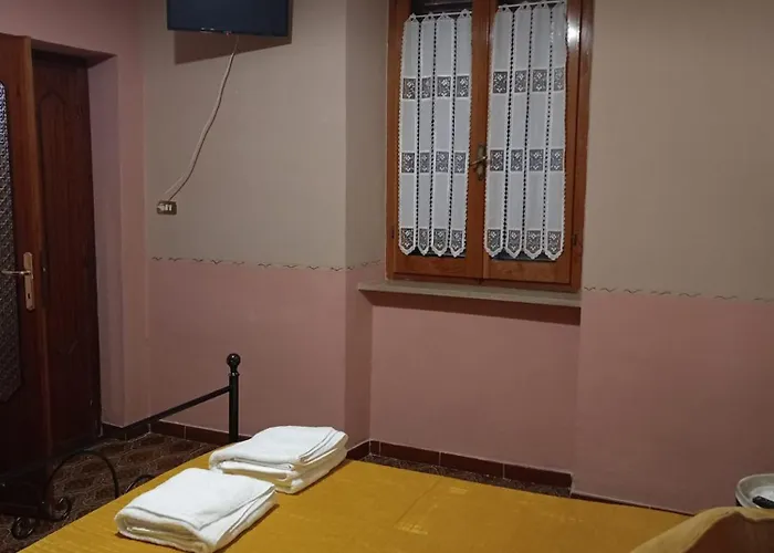 Πανσιόν Fonte Massa d'Albe